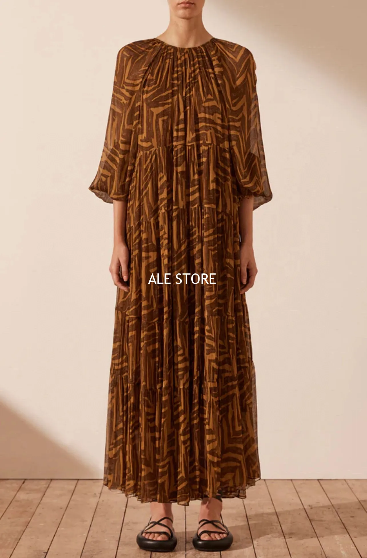 

Women Vintage Printed O-Neck Long Sleeve Maxi Dress