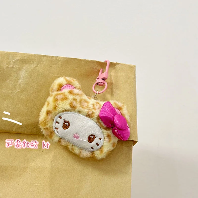 Plush keychain Key chain Plush toy Plush doll Sanrio Hello Kitty Leopard Print Cinnamoroll Plush Toy Backpack Pendant Cartoon Couple Keychain Accessories