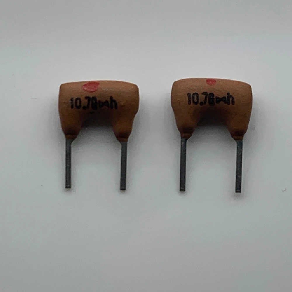 50PCS/ original authentic ceramic discriminator JT10.7MG 10.7MHZ 10.7M straight plug two feet
