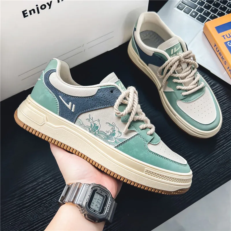 

Men Skateboarding Shoes Canvas Comfortable Vulcanized Shoes All-match Men Casual Sneakers Fashion Student Shoes Male