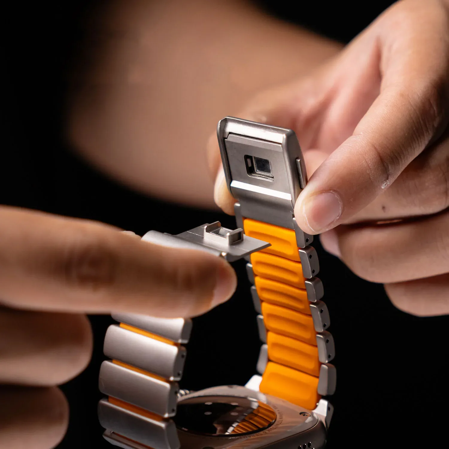Men's Magnetic Sport Metal & Silicone Watch Strap