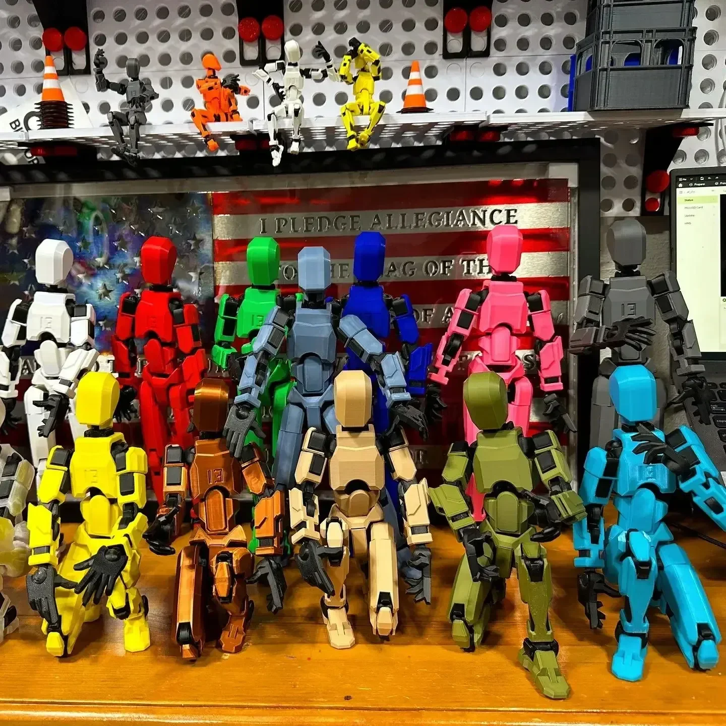 

Multi-Jointed Movable Robot 2.0 3d Printed Mannequin Toyslucky 13 Dummy Action Figures Toys Gifts Game Christmas Gifts