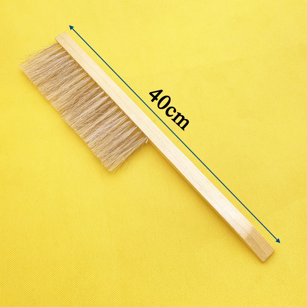 Beekeeping Tools Beehive Broom Sweeper 1PCS