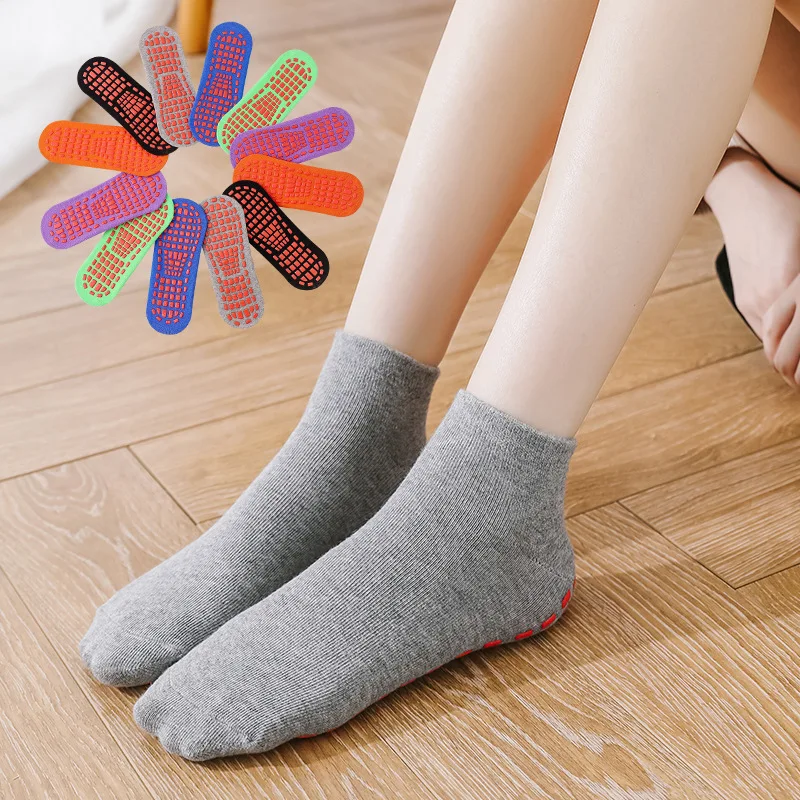 Professional adhesive non slip floor socks adult home baby yoga socks  children football socks