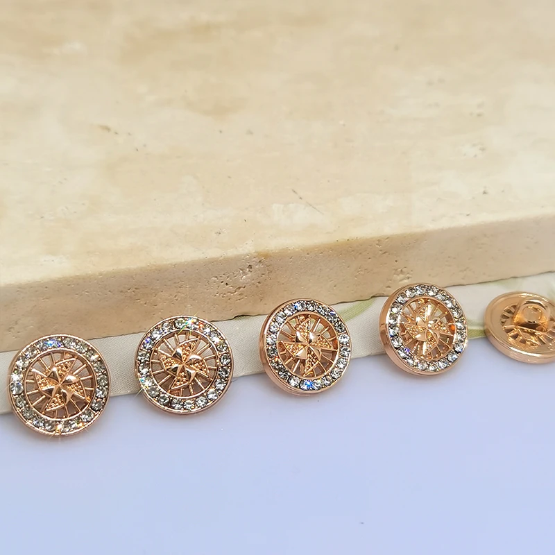 10MM Mini Luxus Strass Blusen Tasten Von Kleidung Mode Herz Perle Perlen Dekor Taste Up Hemd Nähen Bekleidung DIY – Detail 8