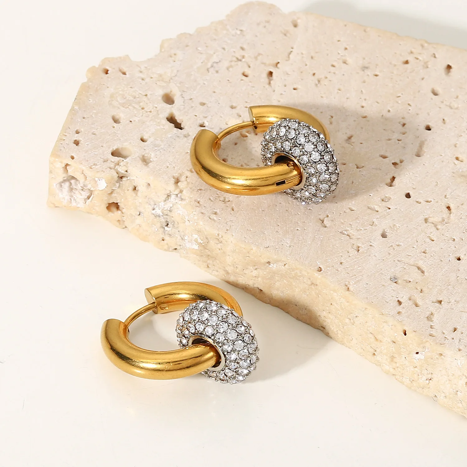 

New European and American Ins Style Fashion Women's Zircon Ring Pendant 18K Gold Electroplated Stainless Steel Earrings