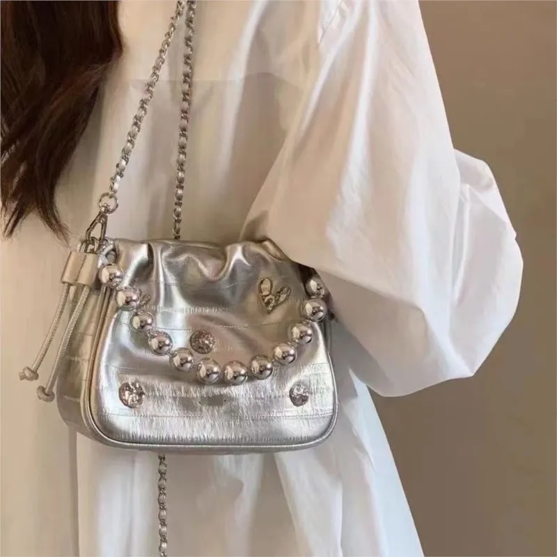 Harajuku Style Silver Diamond Studded Handbag Women Beaded Handle Gather Drawstring Chain Shoulder Bags Ladies Y2k Crossbody Bag