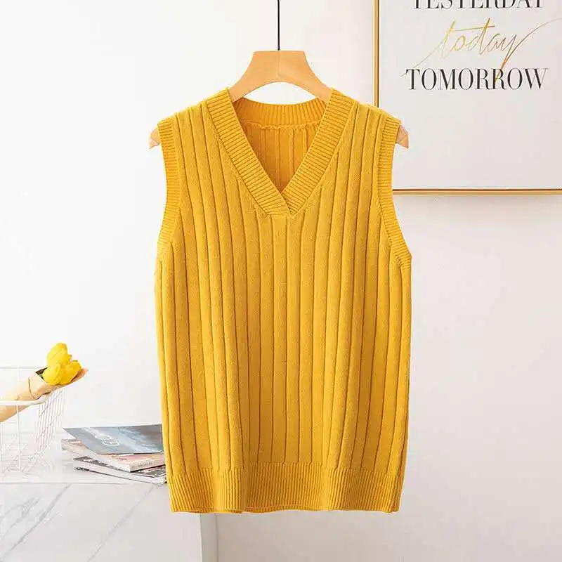 

2024 New Women Spring Autumn Korean Loose Knitted Vest Female Solid Pullover Waistcoat Ladies V-neck Sweater Tanks Tops Y181