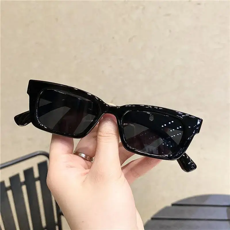 Fashion Summer Retro Punk Rectangle Sunglasses UV400 Sun Shades Men Women Trendy Vintage Small Square Sun Glasses Eyewear