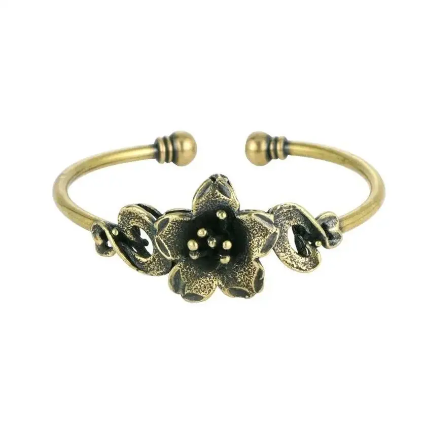1 Pcs Creative Simple Gifts Retro Brass Flower Pattern Princess Bangle Classic Pure Copper Open Bracelet Ancient Wristband Gift