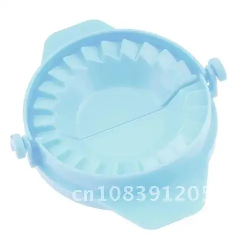 

Plastic Dough Press DIY Gadgets Maker Mold Ravioli Mould Cooking Pastry Cutter Kitchen Accessories Dumpling Presser Molds