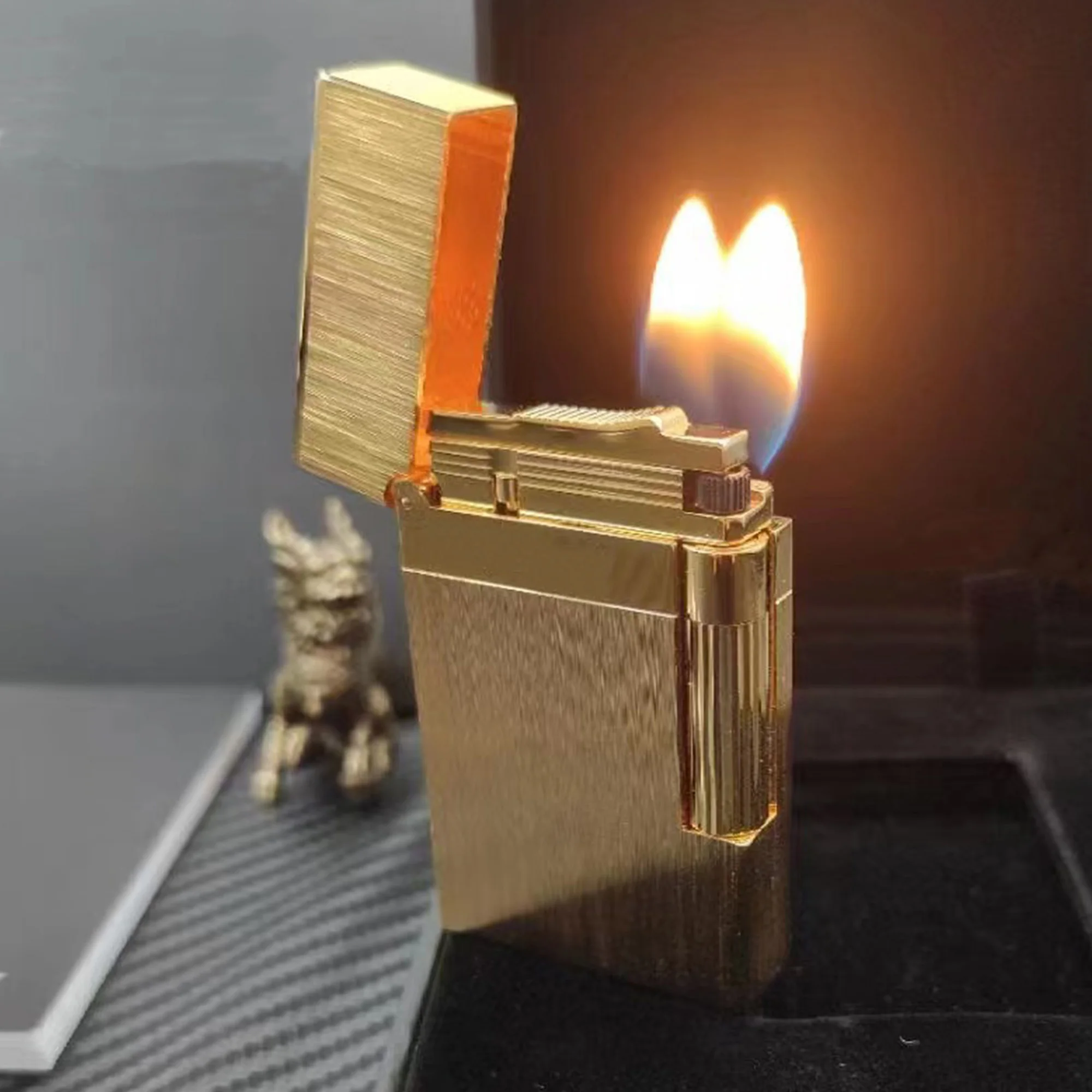 

Brand Light Luxury Ligne 2 Lighters Double Flame Tobacco Cigar Cigarette gas Lighter Smoking Bright Ping Sound Brass Windproof