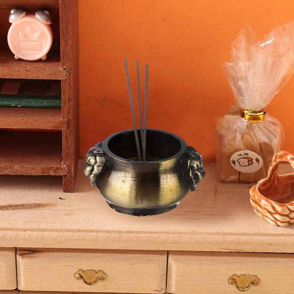 

Small Chic Dollhouse Incense Burner Realistic Dollhouse Figurines 1/12 Scale Stove Mini Cauldron Pot for Halloween Party Favors