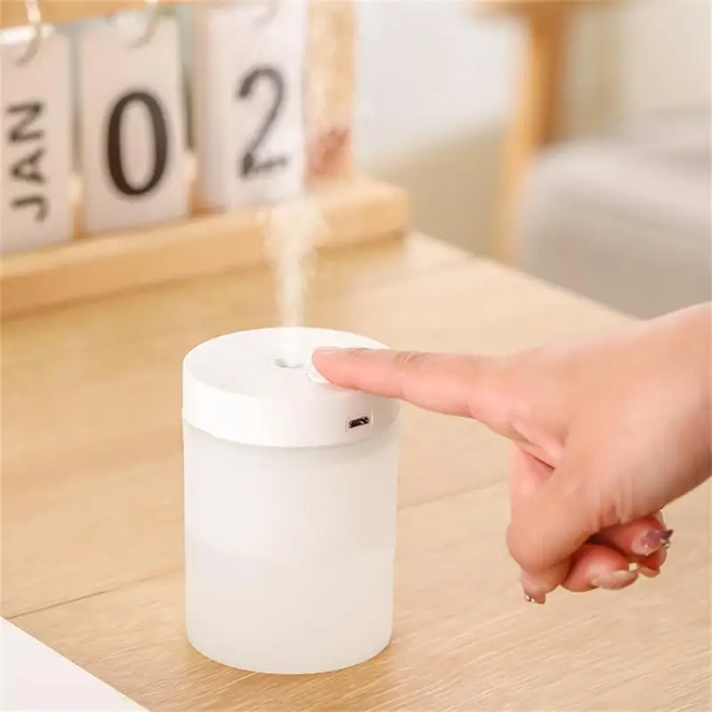 Car Air Humidifier USB Low Noise Warm Light Essential Oil Diffuser Car Purifier Diffuser Anion Mist Maker Accessories