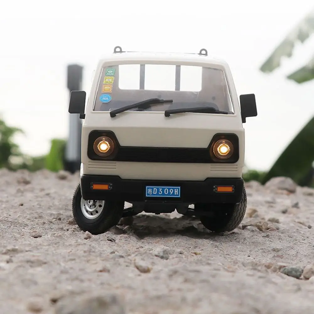 1:16 Suzuki Ravi Van D12 Model 4 Channel Scanner For Boys Remote Control Car 17 1:16 Suzuki Ravi Van D12 Model 4 Channel Scanner For Boys Remote Control Car