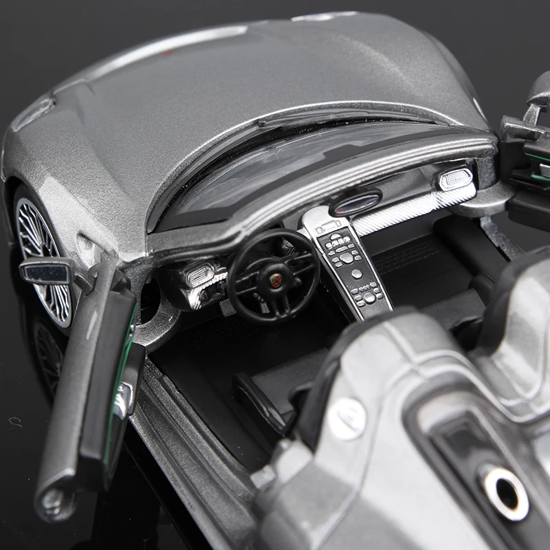 ミニカー Bburago Porsche 918 Spyder 1/24 Bburago 1:24 Porsche 918 Spyder Alloy Sports Car Static Die