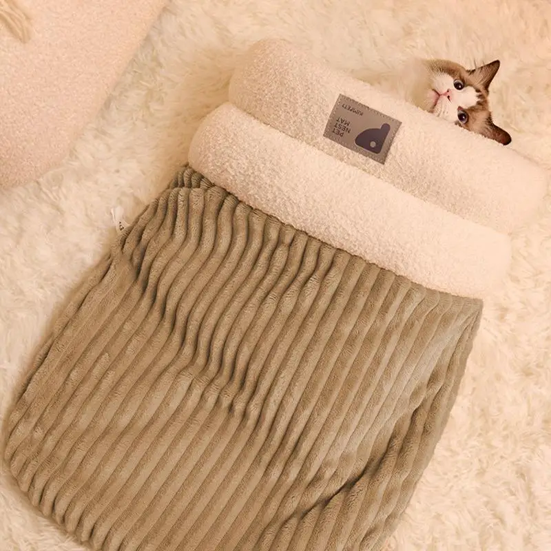 Warm Cat Sleeping Bag Cat Bed Cave Sleeping Bag Kitten Puppy Comfortable Warming Burrow Semi-Enclosed Pet Hideaway Sleeping bag