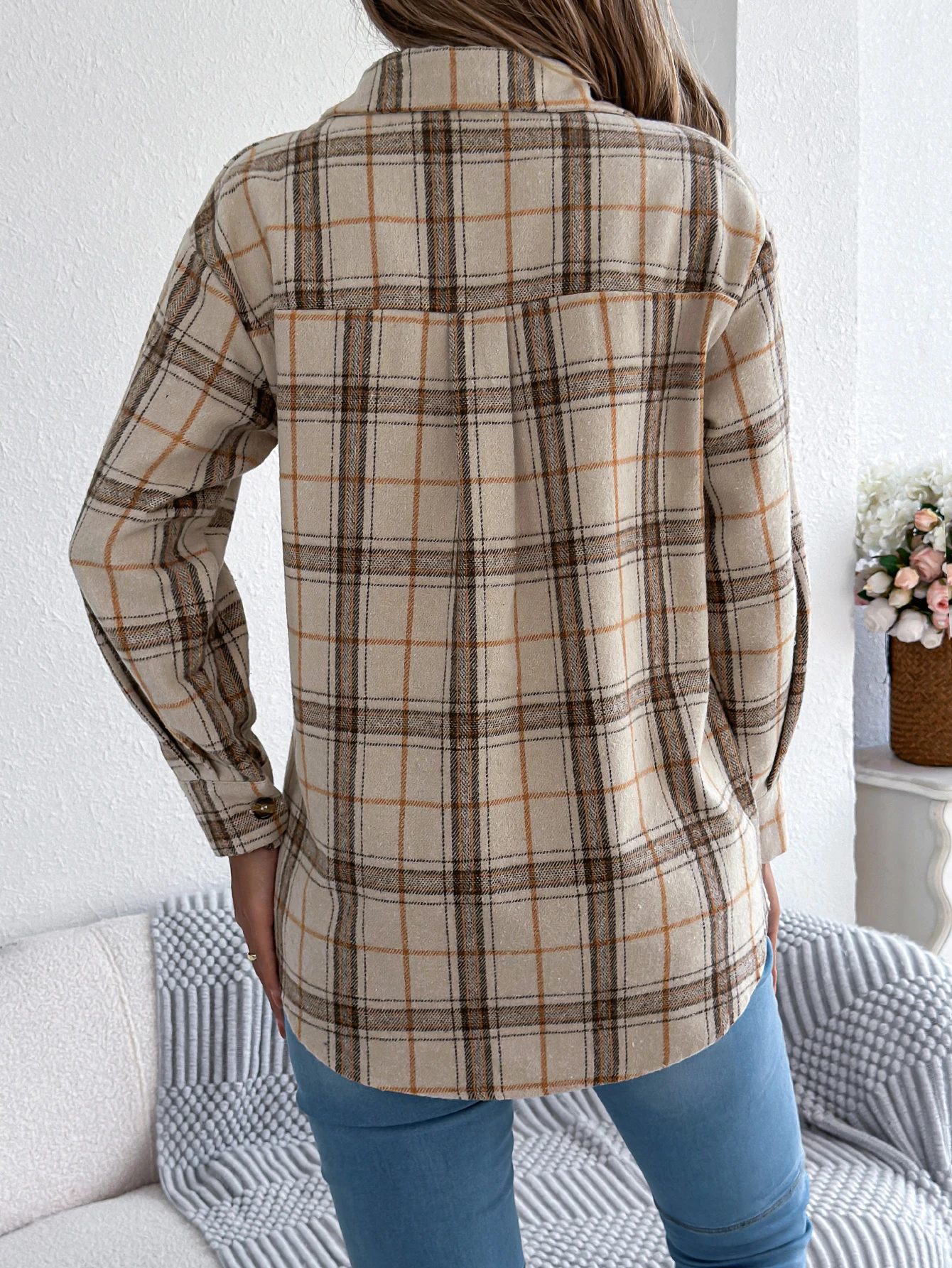 Womens Woolen Plaid Long Sleeved Jacket