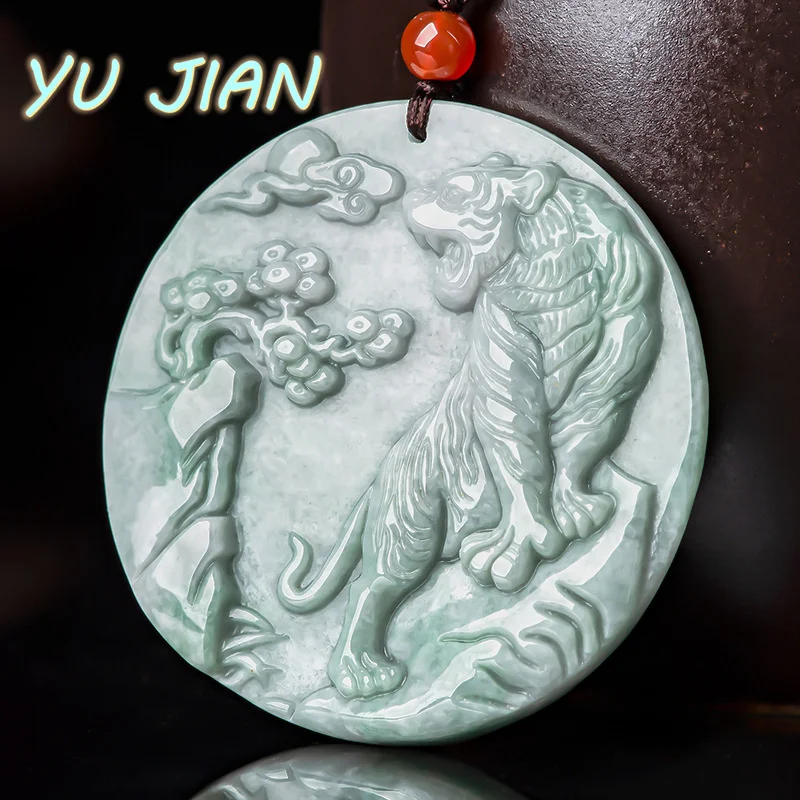 

Natural Emerald Jade Zodiac Tiger Pendant Jewelry Necklace Hand Carved Ladies Men Hot Sale Fashion Accessories