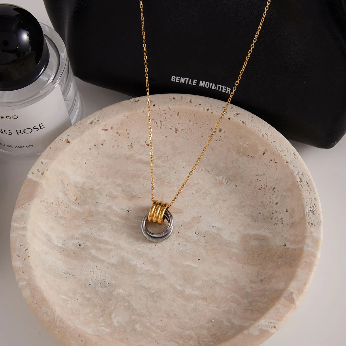 316l Waterproof Stainless Steel Three Layer Metal Geometric Knot Pendant Necklace for Women Two-tone 18K Gold Plated Jewellery