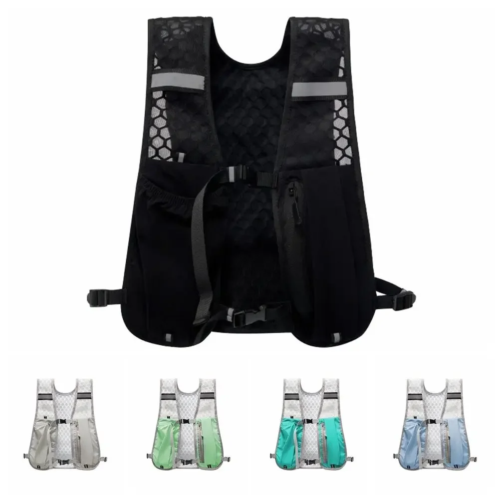 Veste running hydratation légère réfléchissante avec rangement bouteille et support smartphone