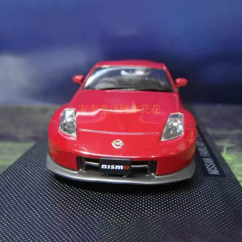 Diecast 1:43 Scale Nissan Fairlady Z Nismo 380rs Sports Car