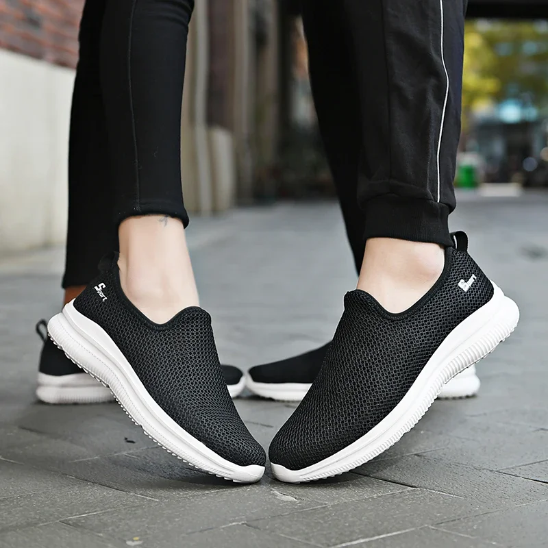Summer Mesh Men Shoes Lightweight Sneakers Men 2024 Fashion Casual Walking Shoes Breathable Mens Loafers Zapatillas Hombre