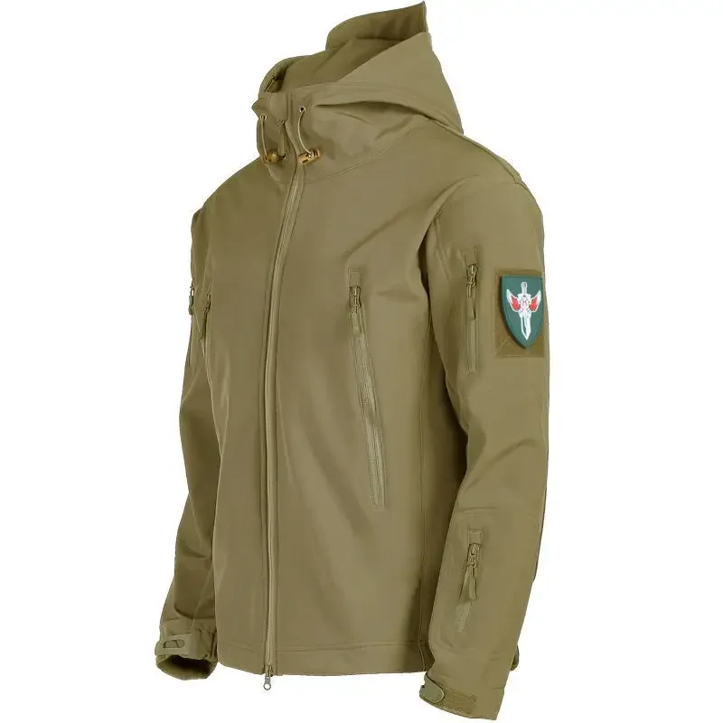 Men's Outdoor Fleece Soft Shell Jacket Winter Warmth Waterproof Windproof Cycling Climbing Skiing Fishing Coat Anti-cold