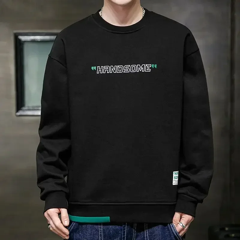 thumbnail image 1 of Ropa para hombre Sudaderas empalmadas para hombre Jersey bordado Camiseta sin capucha Top negro de una pieza Estilo coreano Ofrece calidez, 1 of 5