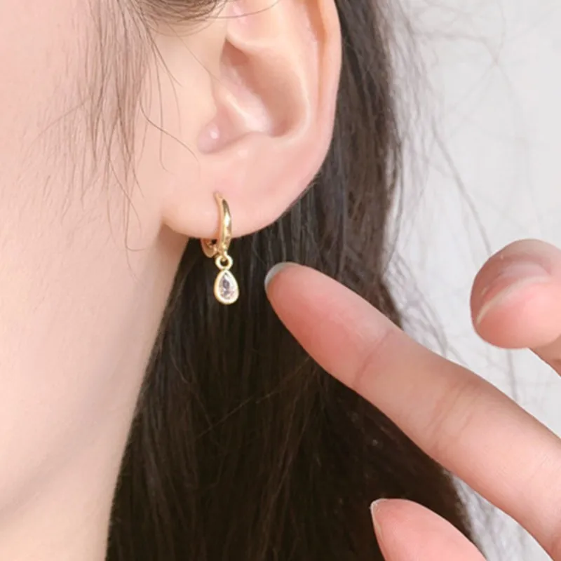Trendy Water Droplet Zircon Hoop Earrings for Women Elegant White CZ Dangle Earrings Huggies Jewelry Gifts