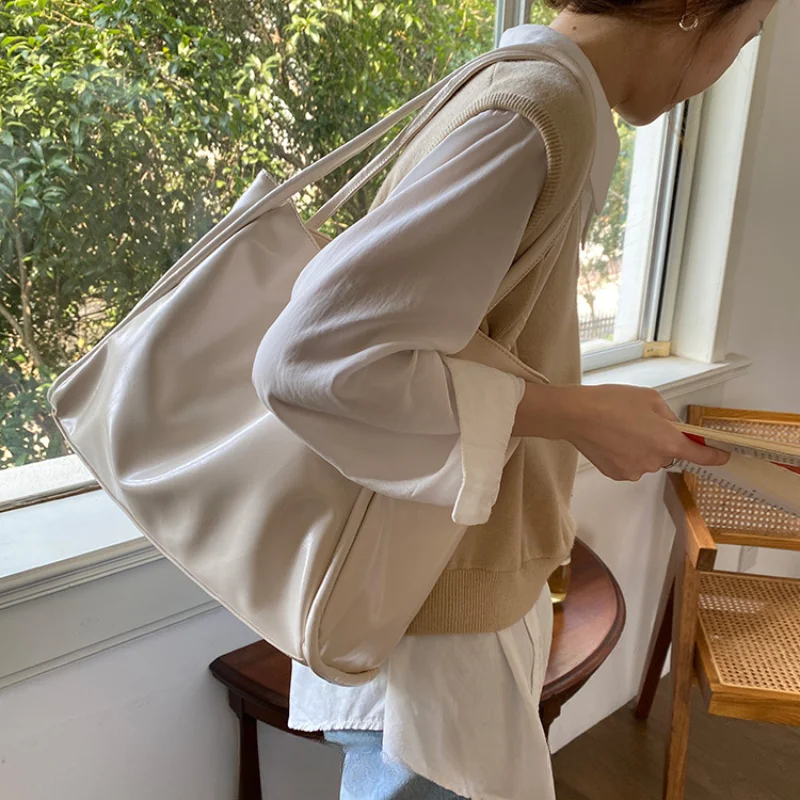 Portable Texture Tote Bag for Women, Shoulder Underarm Bag, Commuting Bag, Large Capacity, Niche Design, Autumn Winter Handbags