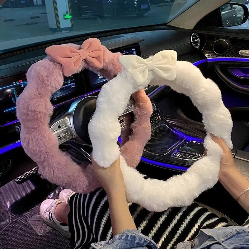Nuovo fiocco coprivolante per auto peluche inverno caldo volante Qace Grip Cover antiscivolo protezione per volante accessori per auto - immagine 4