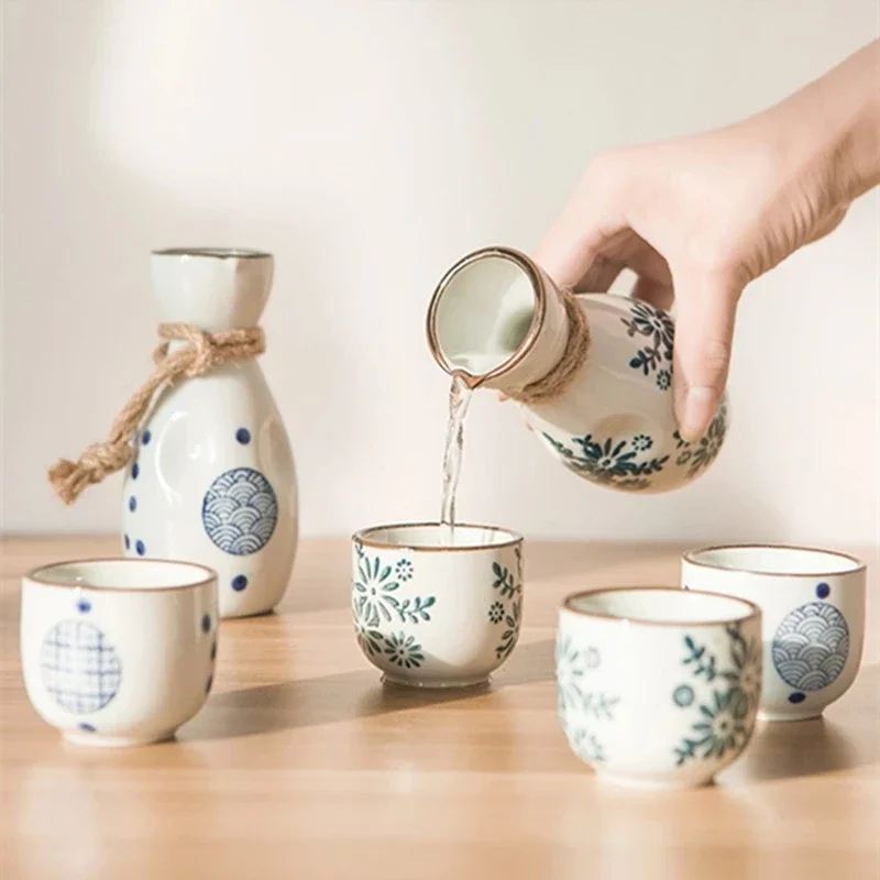 Vintage Japanese Sake 1 Pot 4 Cups Set Liquor Spirits Cups Ceramic Sake Wine Set Winebowl Small Ceramic Wine Glass