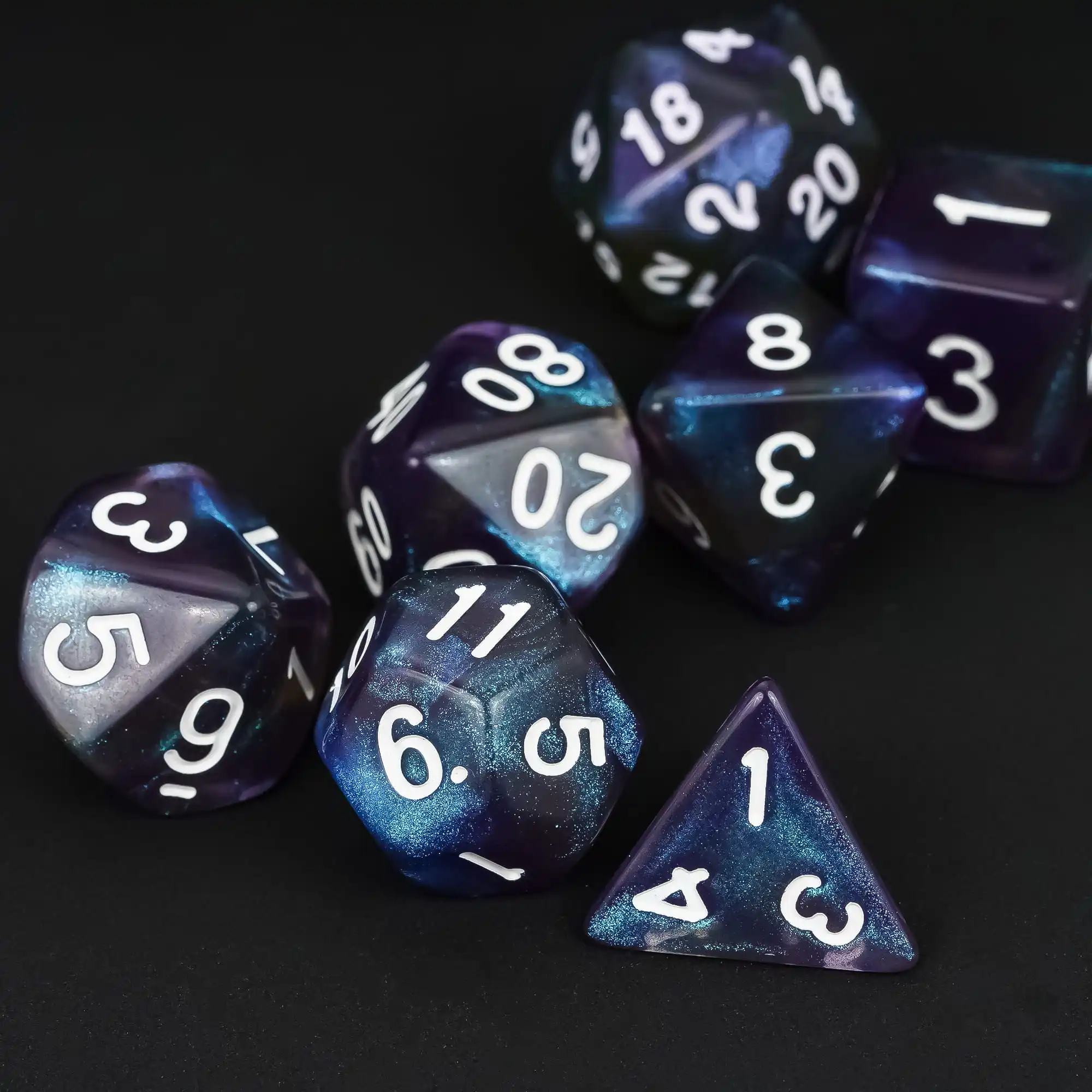 Juego De Dados D&D Con Forma De Bala - Set De 7 Dados Metálicos Para Calabozos Y Dragones
