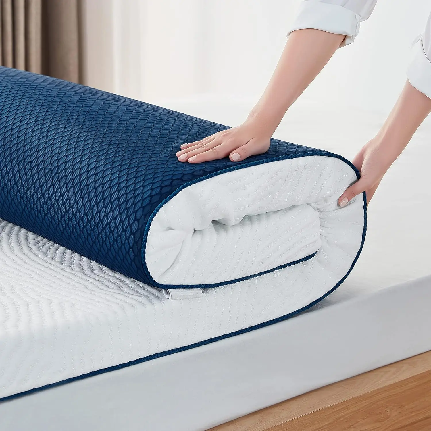 4 Inches Twin Memory Foam Mattress Topper Cooling Gel-Infused Swirl Memory Foam Soft Bed Cover 74" L * 38" W * 4" H