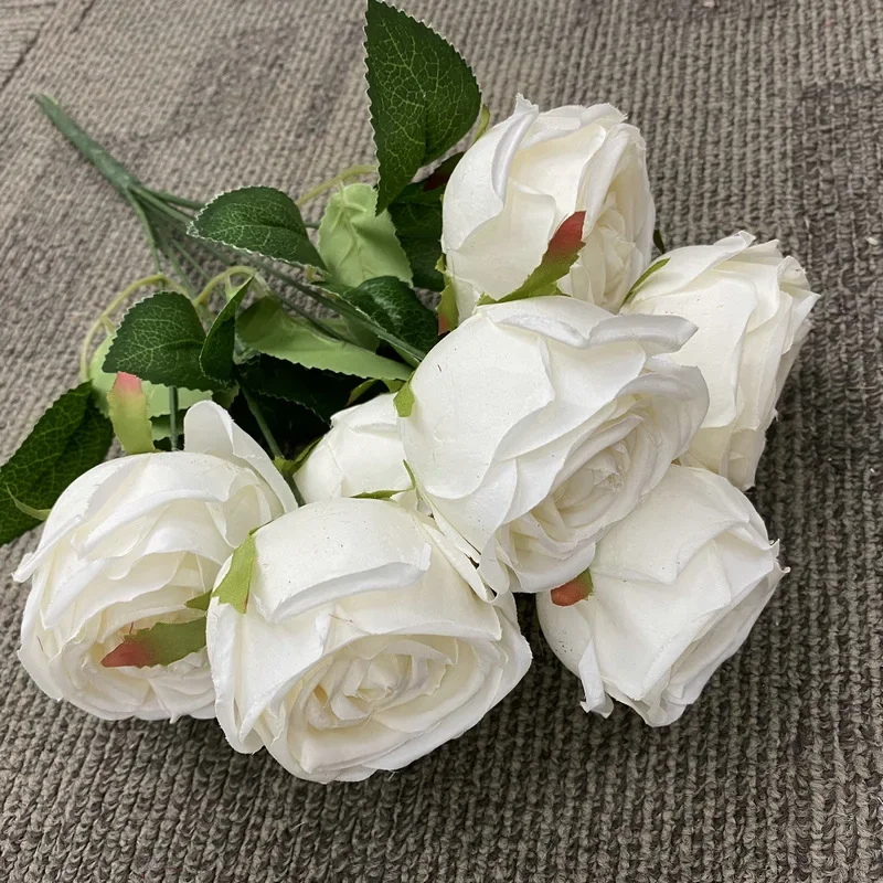 Elegant Artificial Rose Bouquet for Home and Wedding Decor - Seven Heads of Lifelike Brushed Cloth Roses