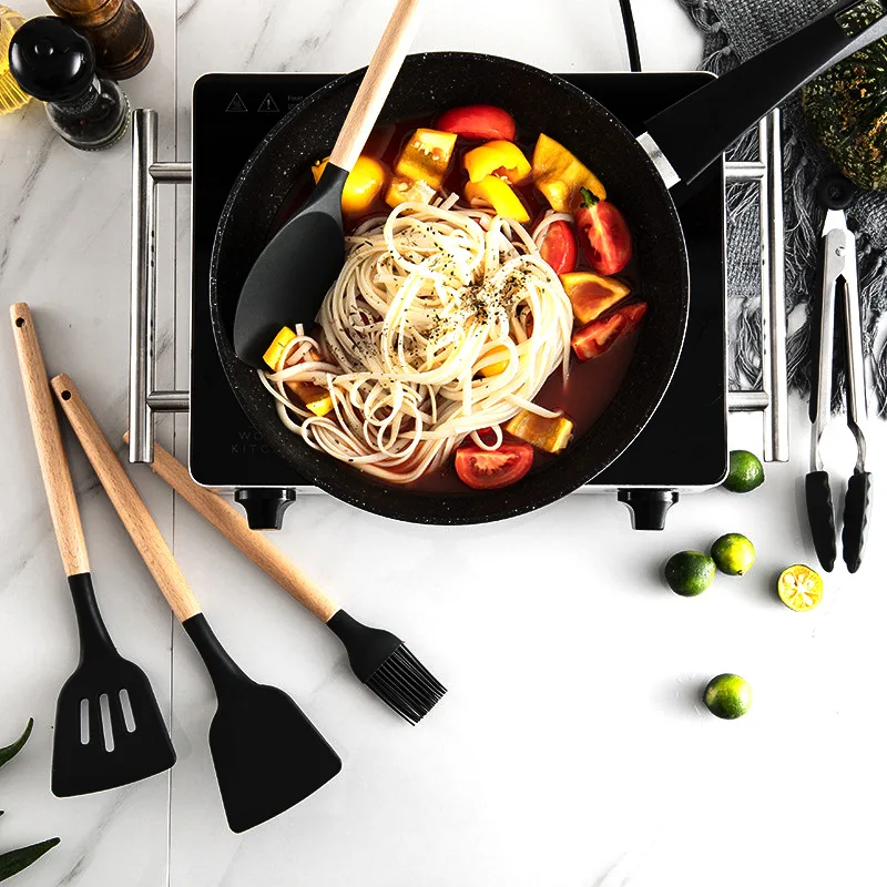 Silicone Kitchenware Utensils Set Black Non-stick Cookware Spatula Shovel Egg Beaters Wooden Handle Kitchen Cooking Tool Set kitchen utensils