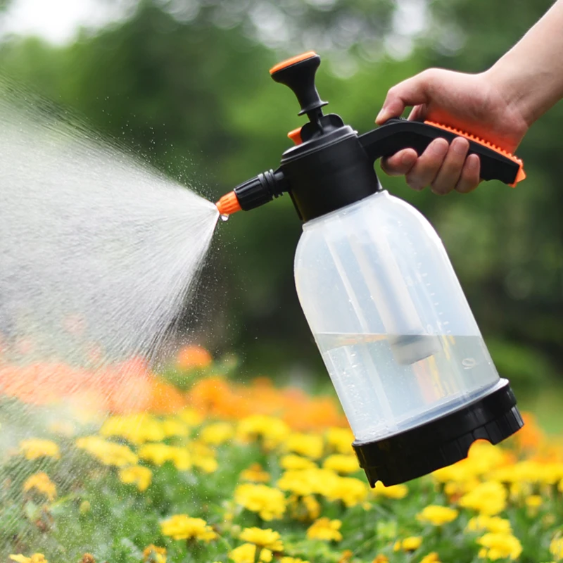 Deepbang Wholesale 2L garden manual pressure water sprayer pump sprayer nozzle Portable Multi Functional Hand Pressure 2L