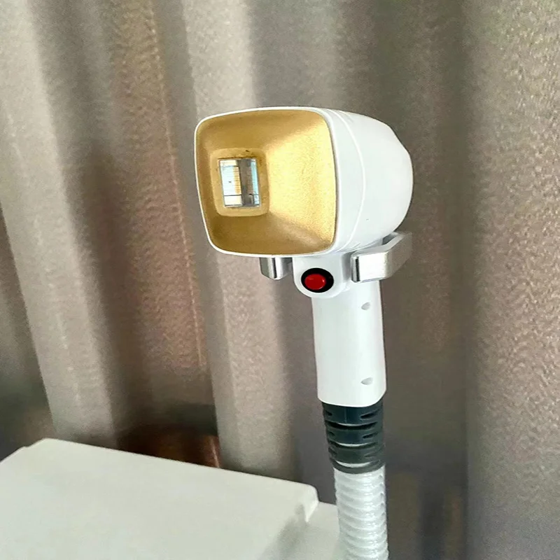 Diode Laser Hair Removal Machine Depiladora Laser Smart 3 Wavelength 755NM 808NM 1064NM Suitable For All Skin Tones High Energy 6