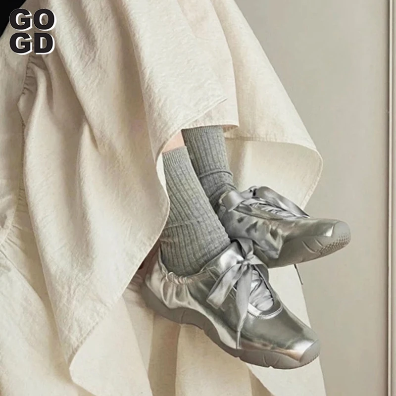 GOGD 여성용 실버 발레 스타일 스니커즈, 실크 레이스업 스포츠 스니커즈, 라운드 토 플랫 댄스 슈즈, 2024 신상