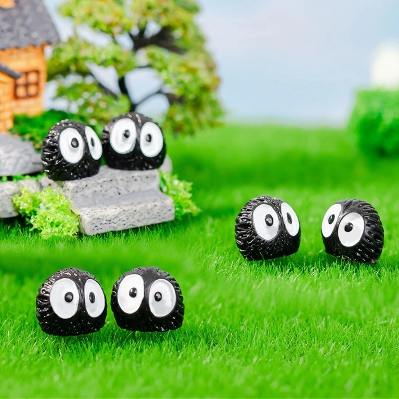 20x Cartoon Mini Coal Ball Landscape Garden Courtyards Decorations Figurines 6