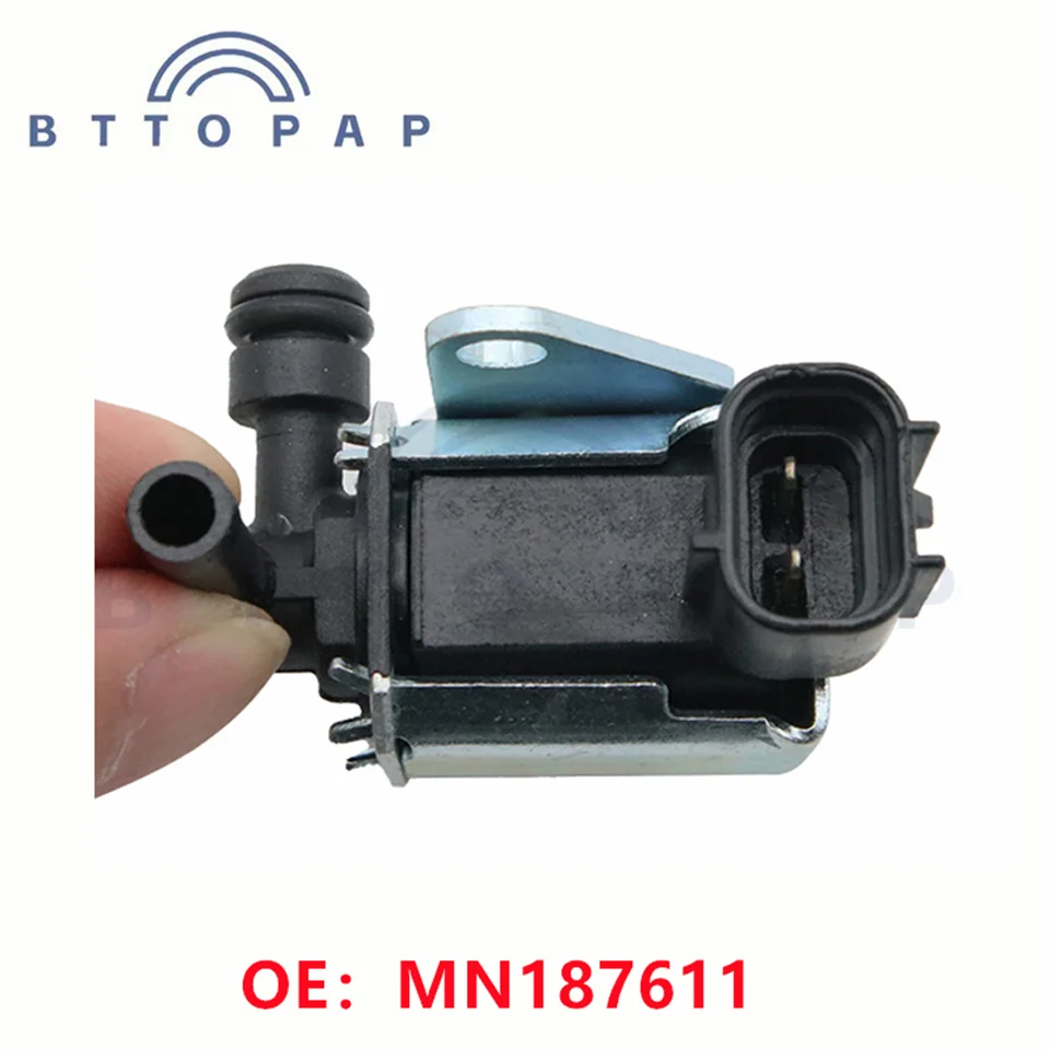 Dorman 911-389 Valvola di spurgo del contenitore di vapore compatibile con alcuni modelli Mitsubishi