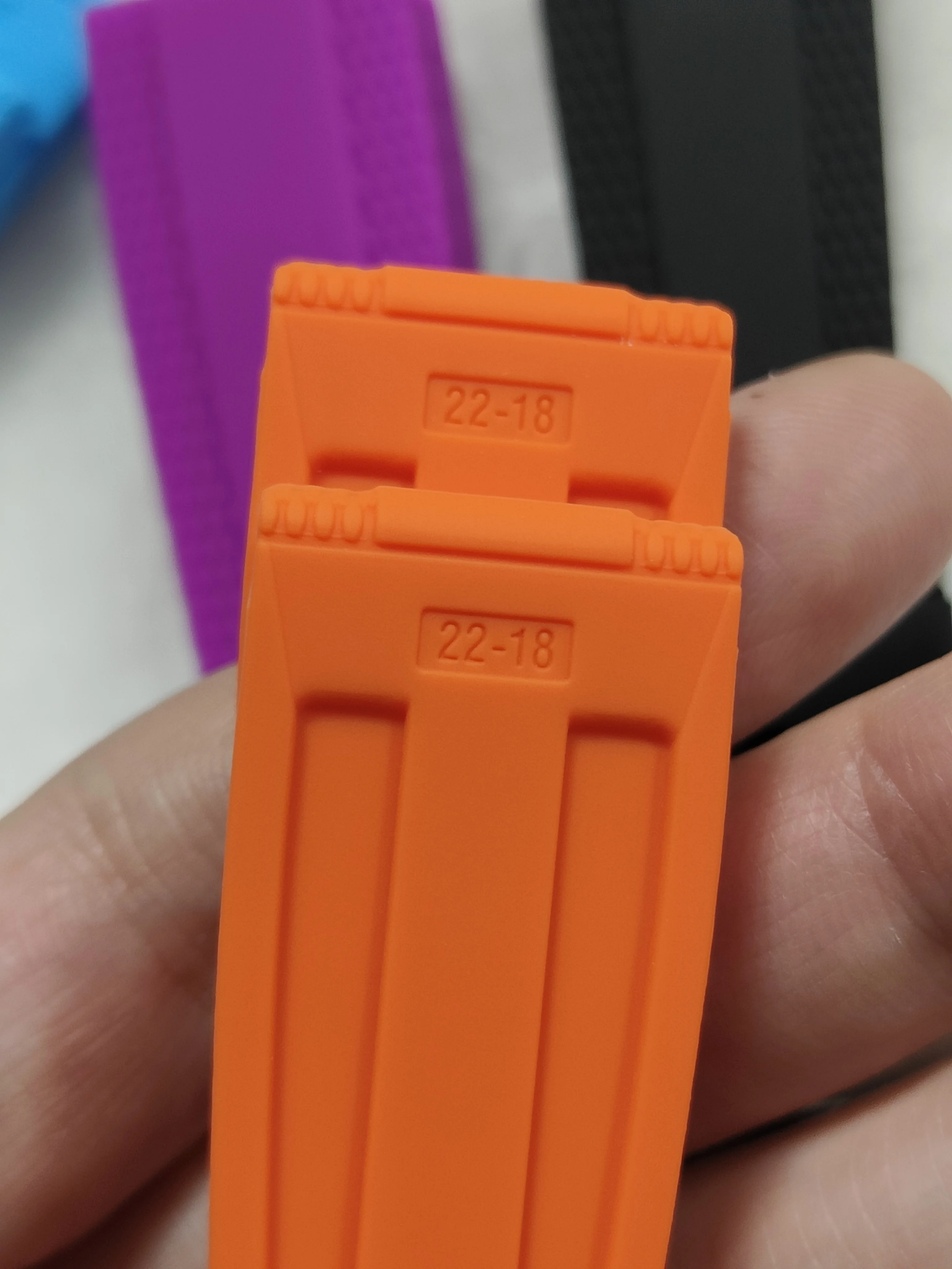 Premium Silicone Watch Strap, Waterproof Rubber Band Bracelet, 20/22mm