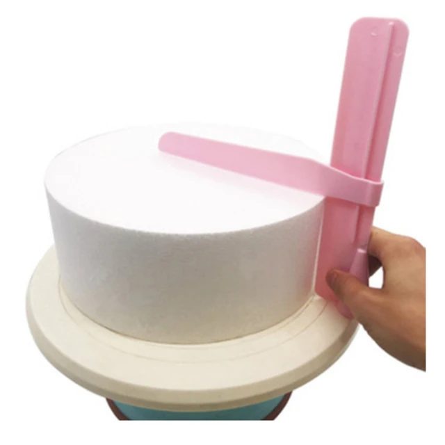 Cake Scraper Surface Smoothing Device: Achieve Perfectly Decorated Cakes