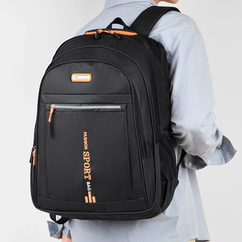 Large-capacity backpack - Equipped with multiple zippered compartments, sturdy and durable, with adjustable shoulder straps - Su