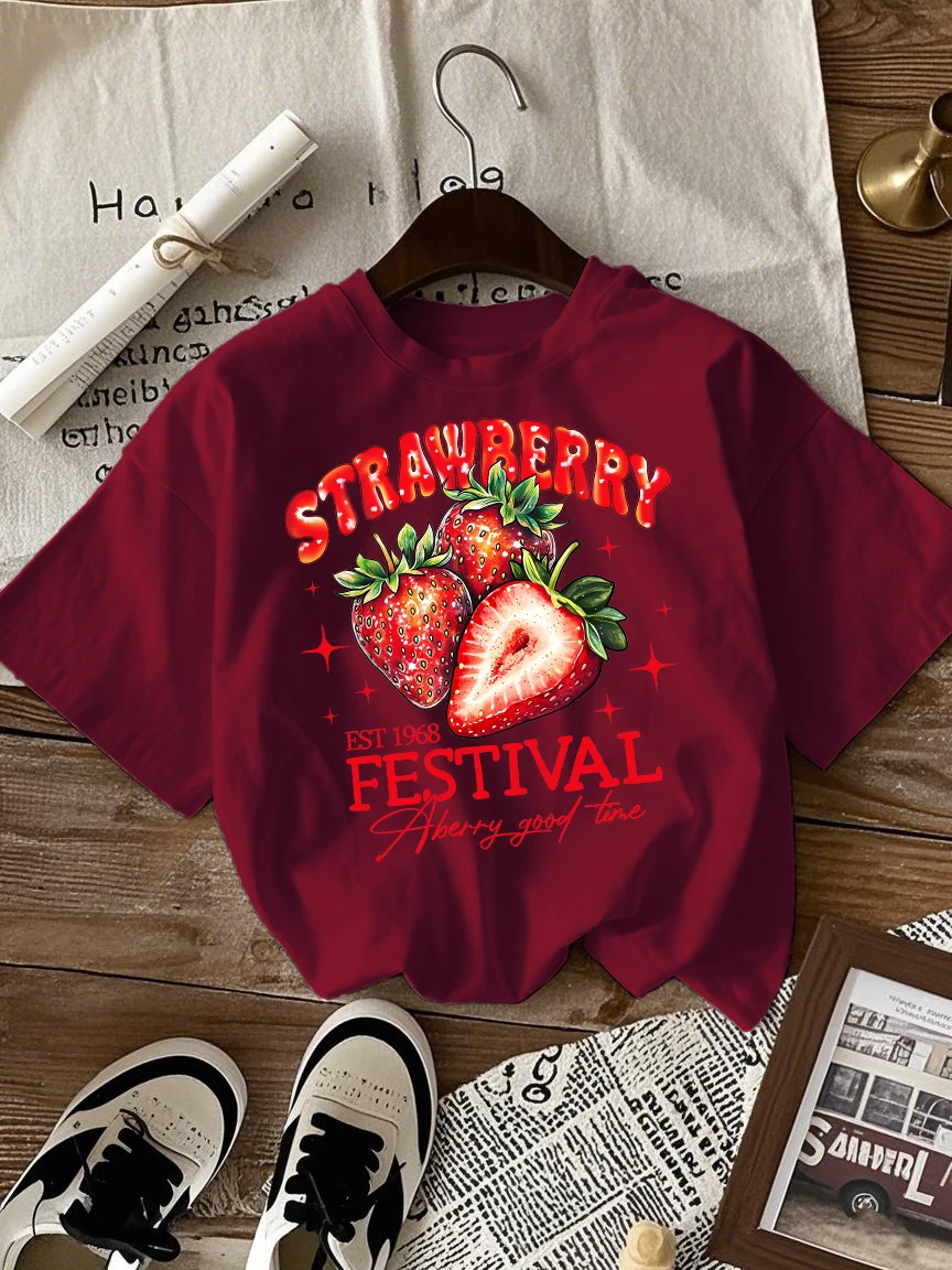 Strawberry Festival Print Women's Casual Breathable Cotton T-Shirt