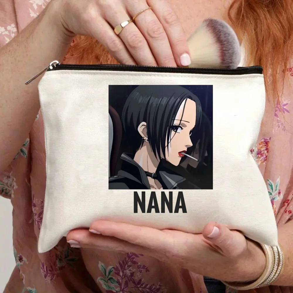 thumbnail image 1 of Bolso de mano con diseño de anime japonés NANA Osaki de Black Stones: bolso de hombro espacioso para mujer con fácil acceso y bolsa de mano a juego, 1 of 5