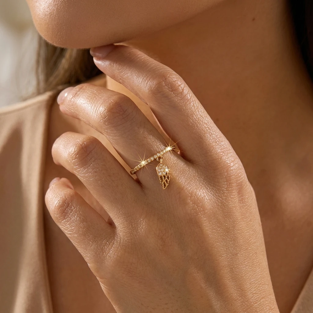 Boho Feder-Hänge-Messingring für Frauen Zierlicher Funkelnder Zirkonia-Charm Fingerschmuck Minimalistischer Freistil Tägliches Accessoire – Detail 1