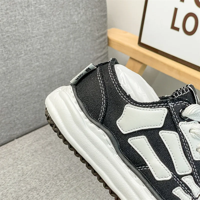 Women Casual Shoes Men's Sports footwear Summer Casual Thick Soled Male Soft Comfortable Non-slip Outdoor Fashion Board sneakers