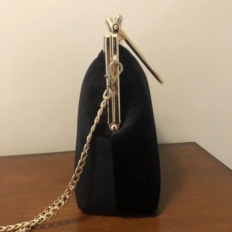 Hollow Flowers Lock Bags Handmade Vintage Women Bag Tote Women's Handbags Purses Chic Lady Chain Women Shooulder Crossbody Bag